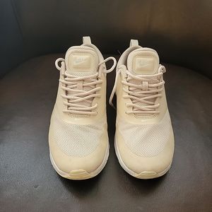 Womens Nike Air Max Thea